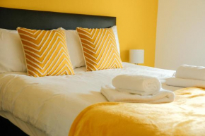 Cosy 4-Bed House near Glasgow